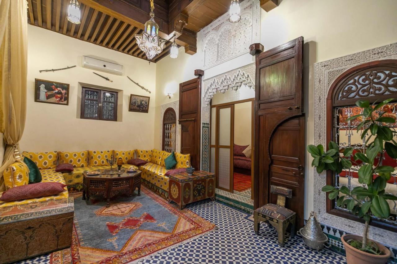 Riad Avec Terrasse Privee Et Piscine Partagee A 300M Fez Exterior foto